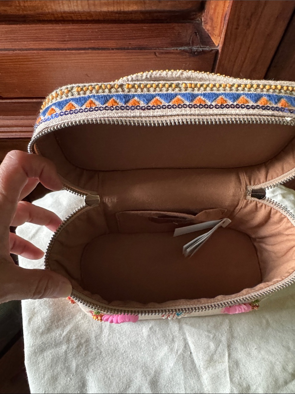 NWT ZARA BEADED TROPCIAL MOTIF VANITY BAG CROSSBODY CHAIN AND DUSTBAG - Picture 8 of 10